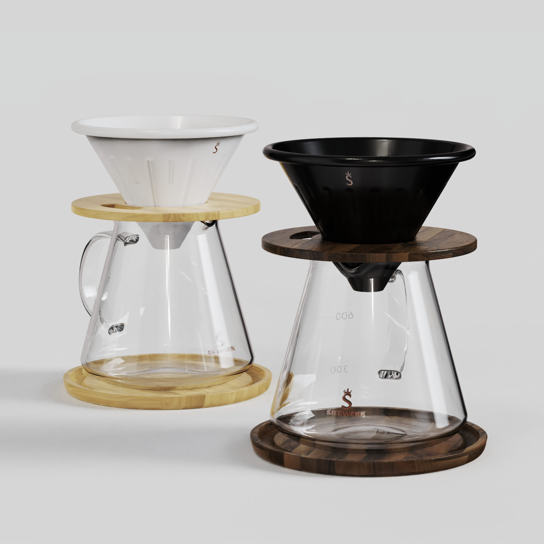 Kaffeebereiter mit Walnussholz und Birkenholz in Umgebung